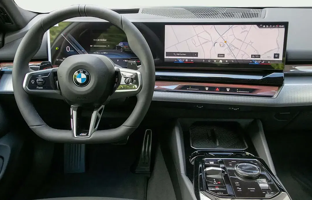 BMW 520 - Thumbnail 13