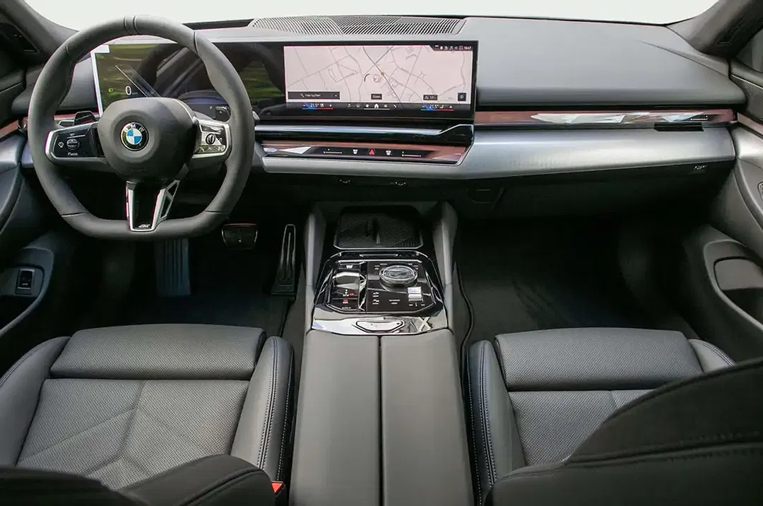 BMW 520 - Thumbnail 3