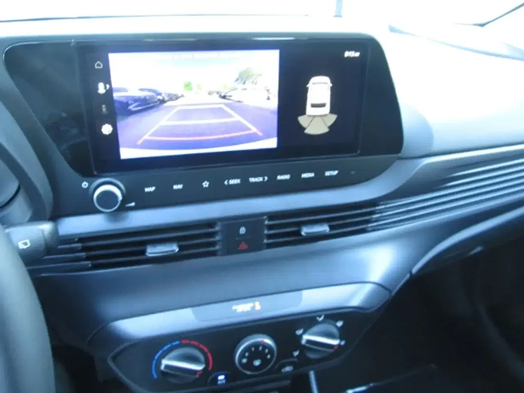 Hyundai i20 - Thumbnail 13