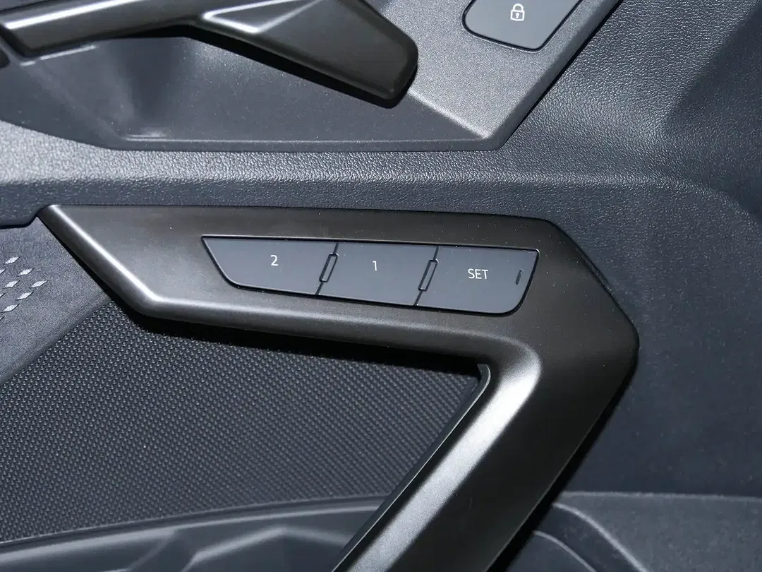 Audi RS3 - Thumbnail 12