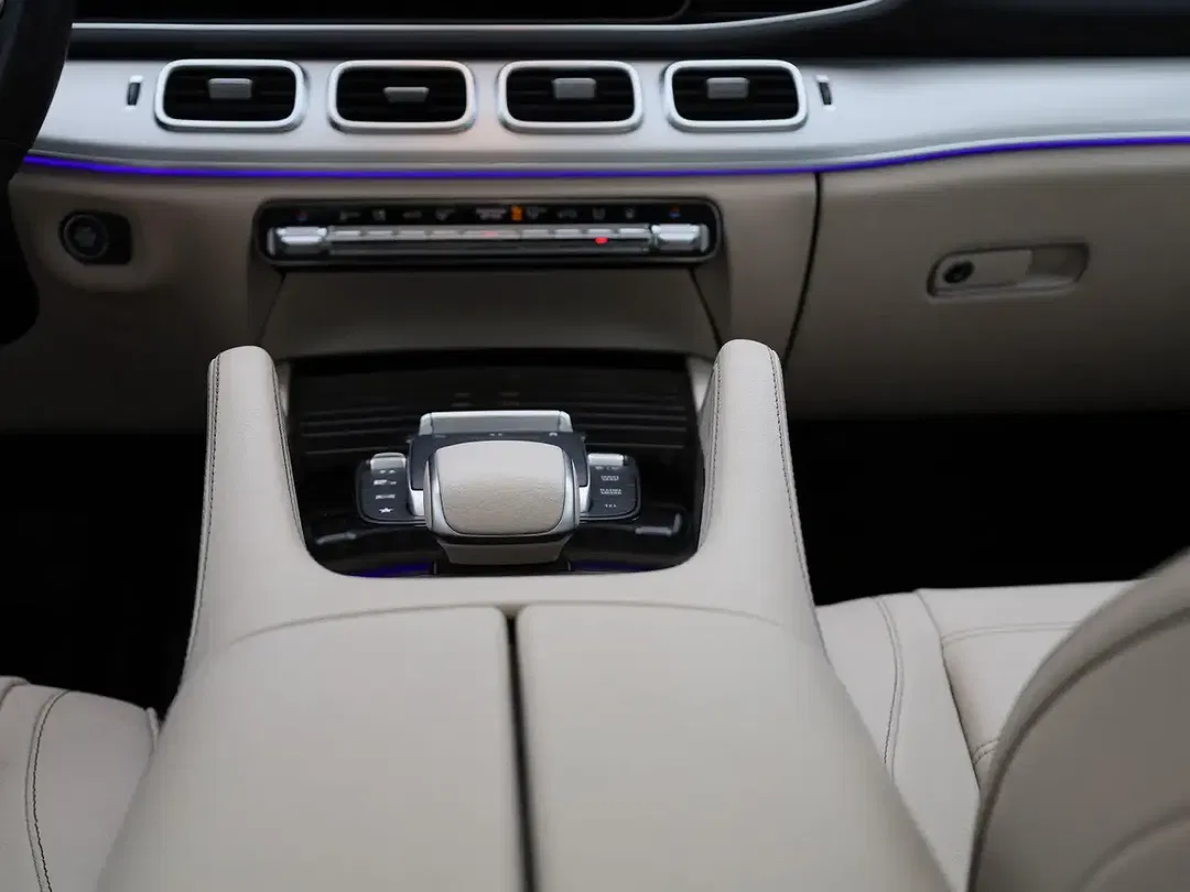 Mercedes-Benz GLE 350 - Thumbnail 10