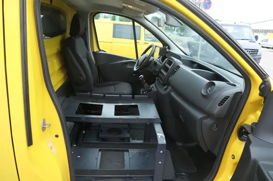 Renault Trafic - Thumbnail 8
