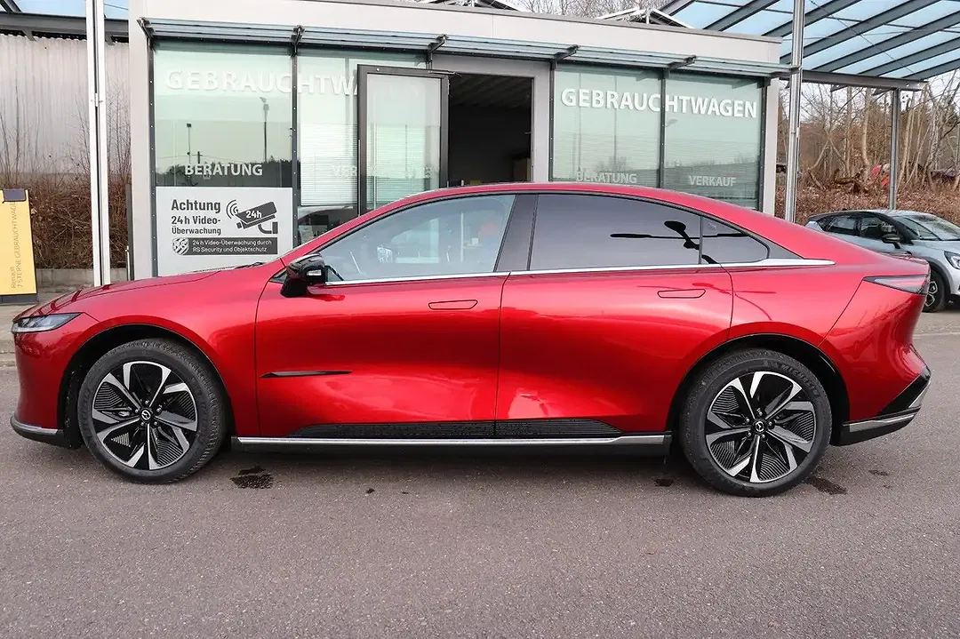Mazda 6e - Thumbnail 2