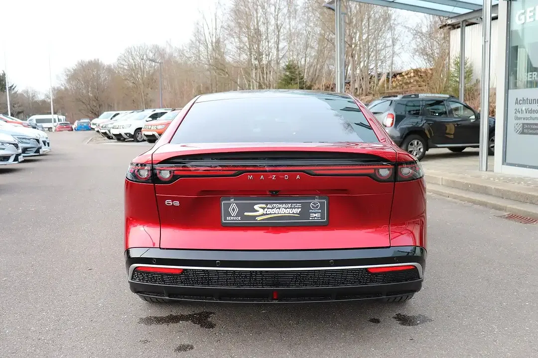 Mazda 6e - Thumbnail 4