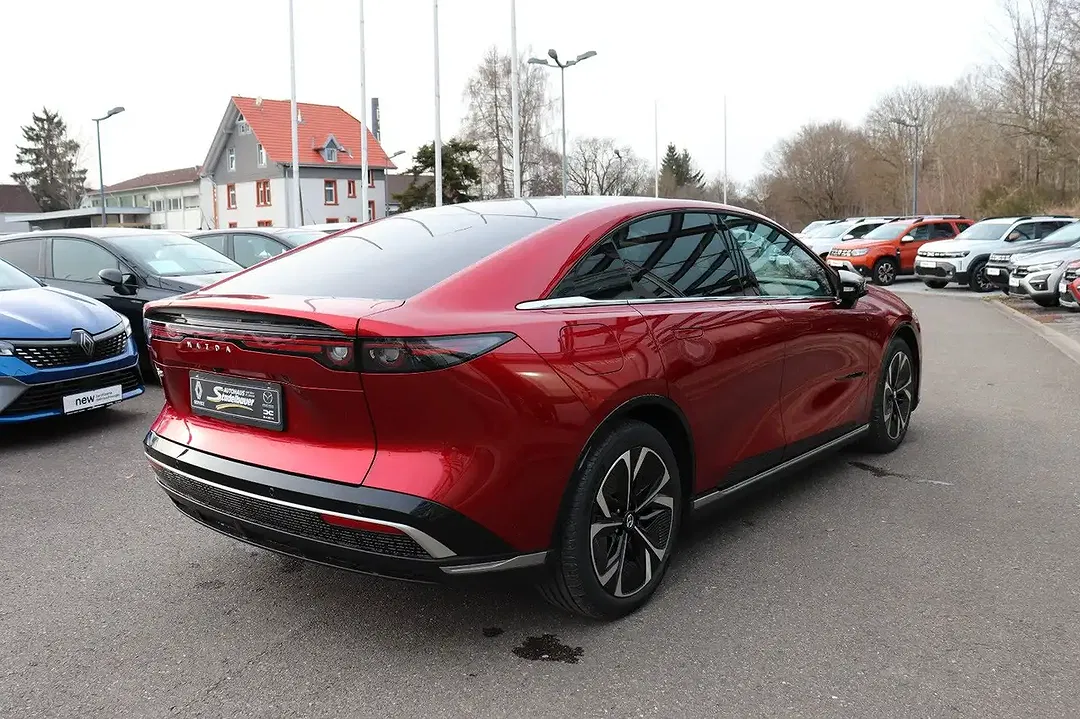 Mazda 6e - Thumbnail 5