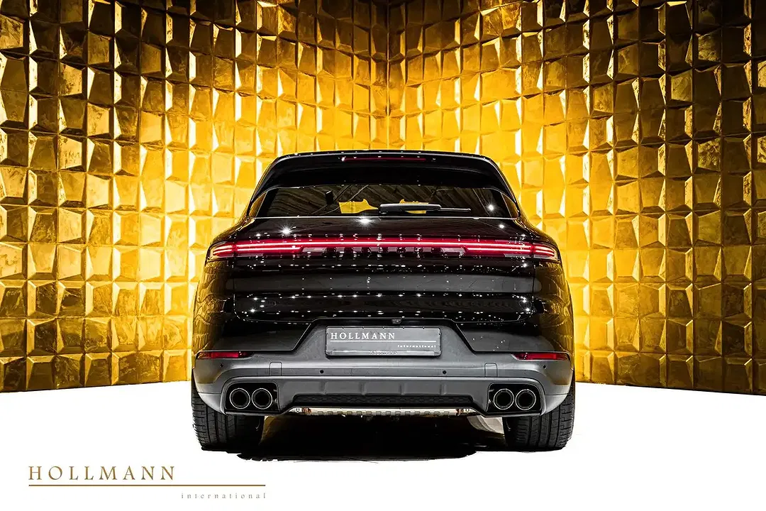 Porsche Cayenne - Thumbnail 4