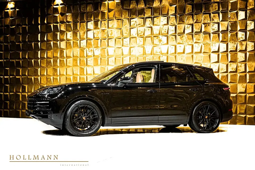 Porsche Cayenne - Thumbnail 6