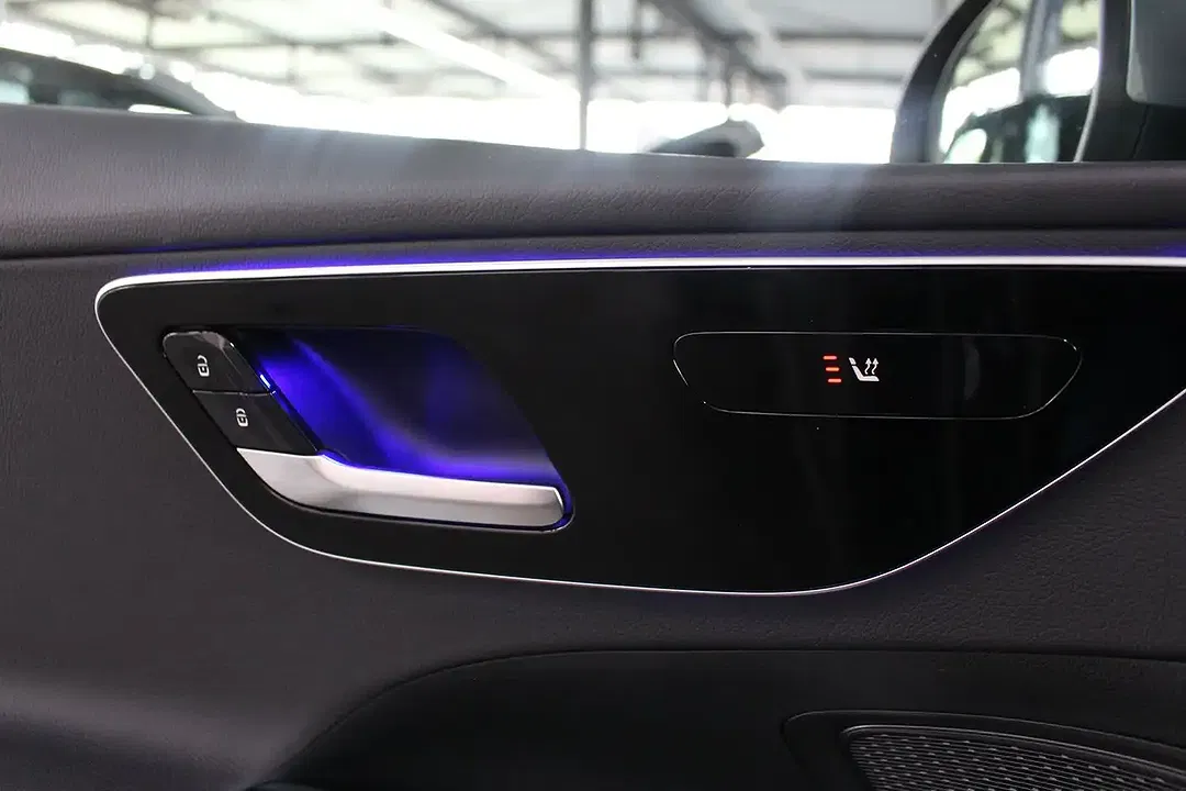 Mercedes-Benz C 220 - Thumbnail 9