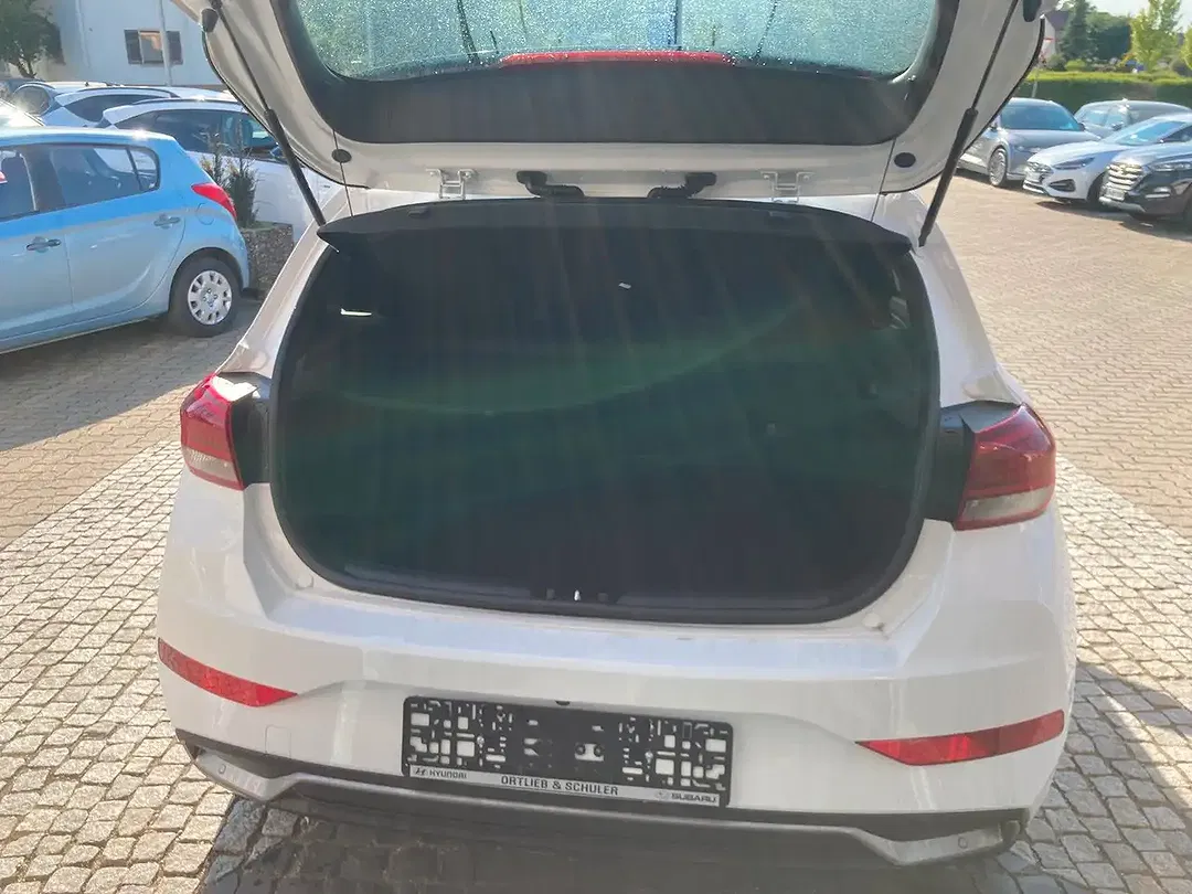 Hyundai i30 - Thumbnail 15