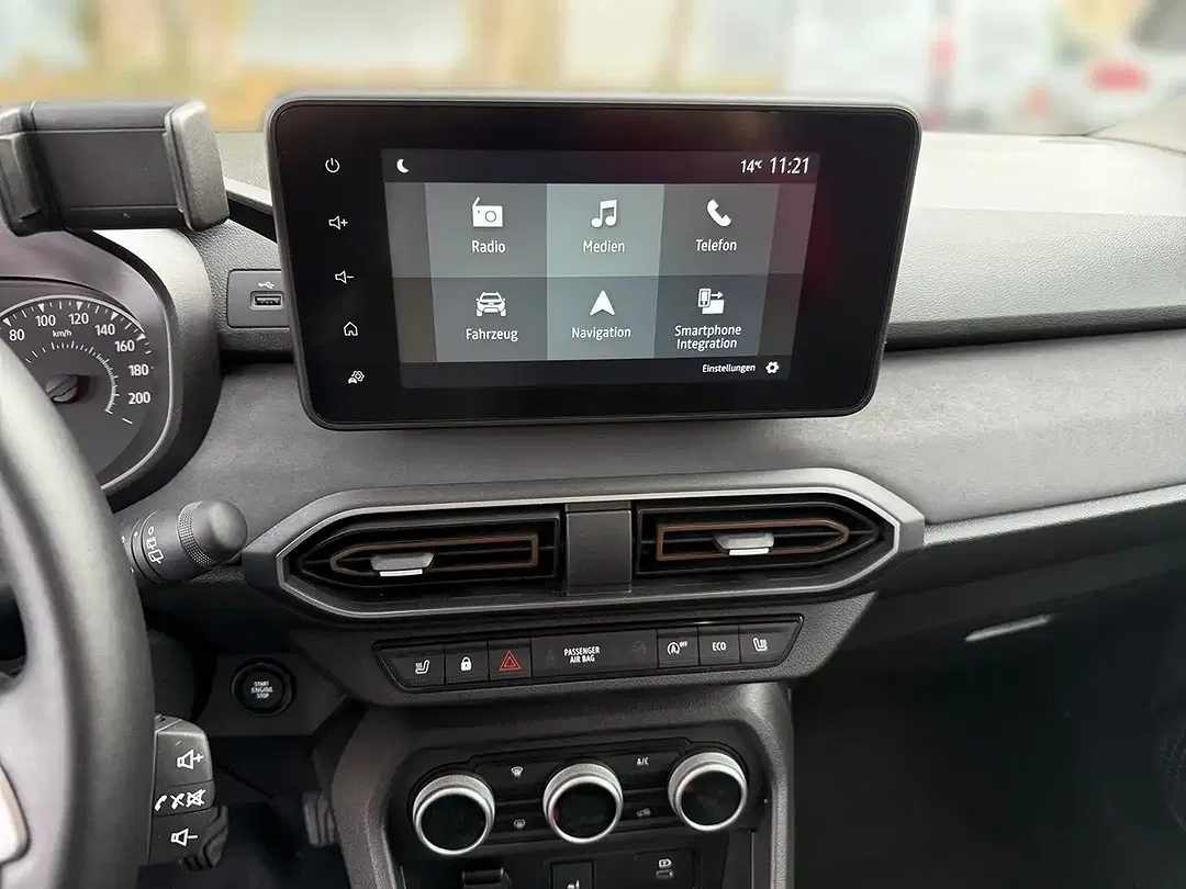 Dacia Sandero - Thumbnail 10