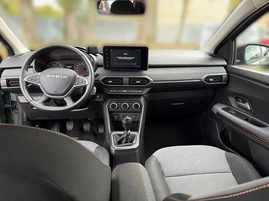 Dacia Sandero - Thumbnail 14