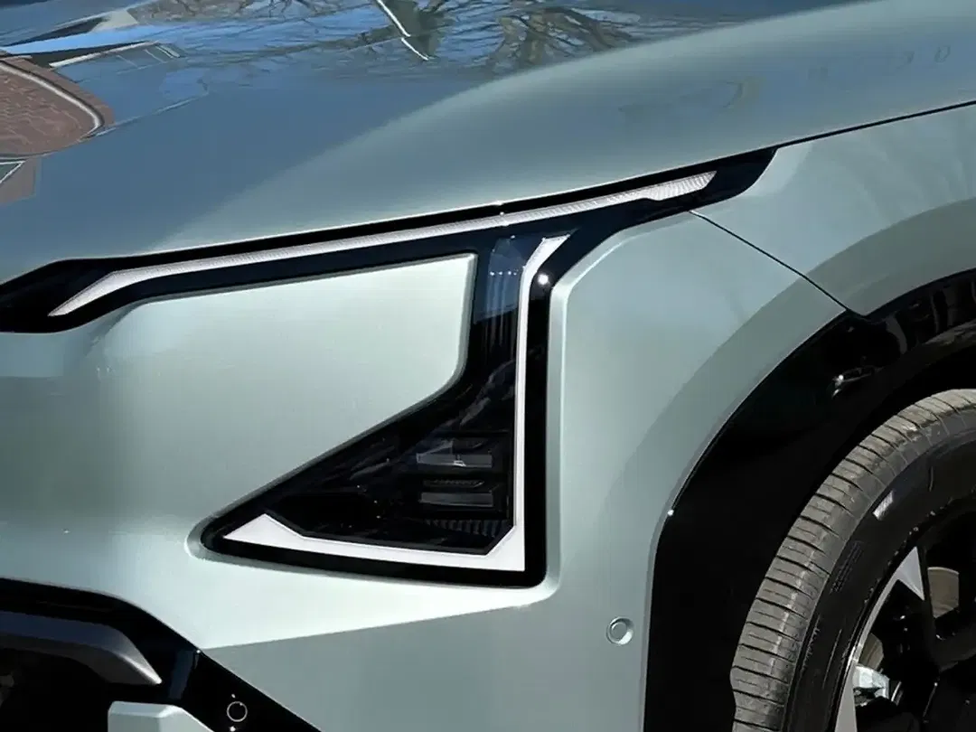 Kia EV5 - Thumbnail 11