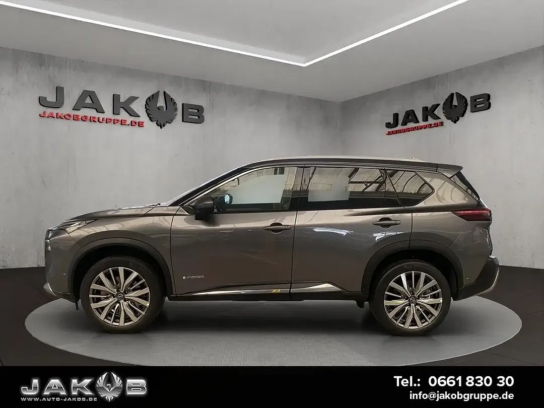 Nissan X-Trail - Thumbnail 4