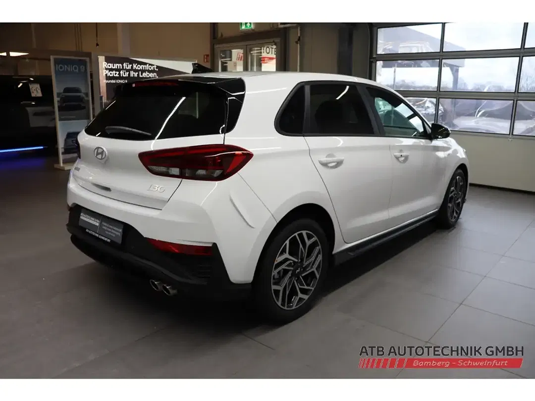 Hyundai i30 - Thumbnail 4