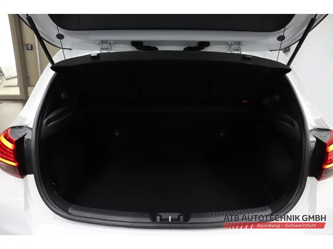 Hyundai i30 - Thumbnail 9