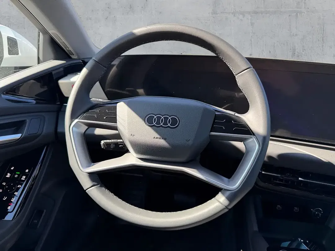 Audi A6 e-tron - Thumbnail 9