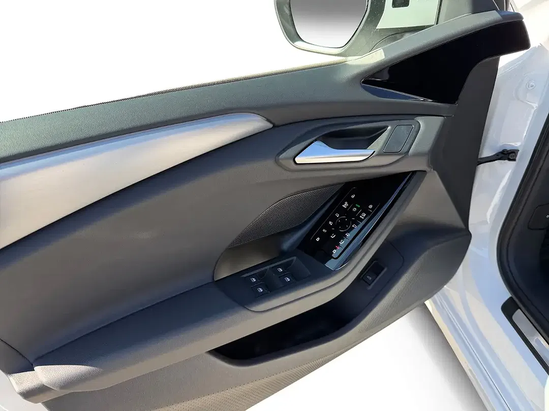 Audi A6 e-tron - Thumbnail 14