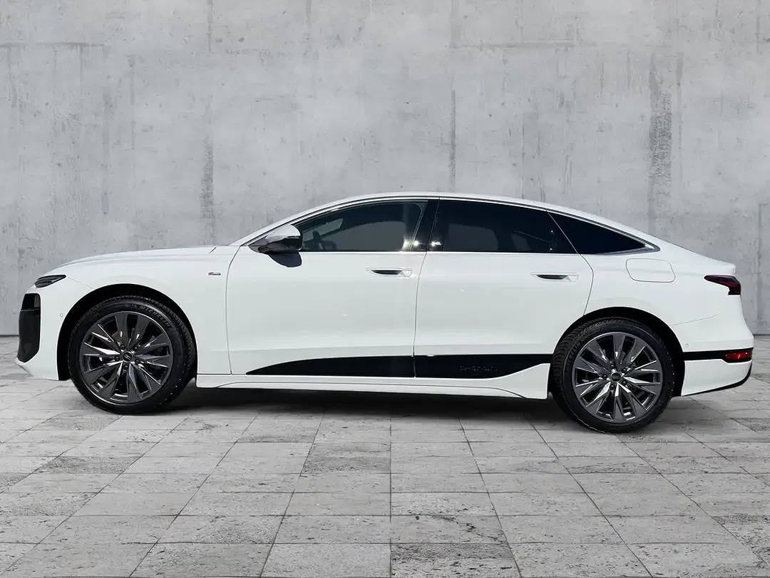 Audi A6 e-tron - Thumbnail 3