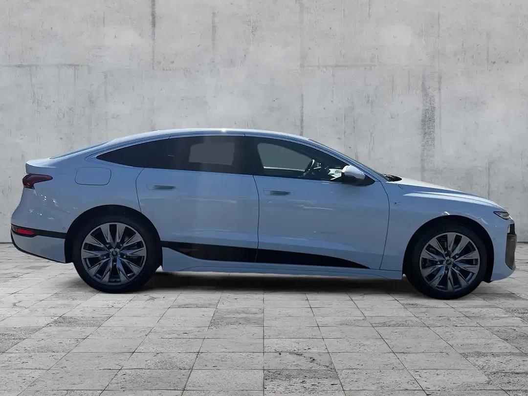 Audi A6 e-tron - Thumbnail 6