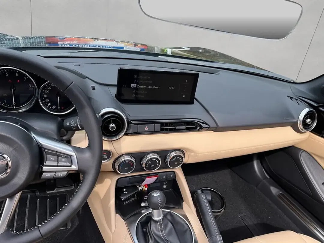 Mazda MX-5 - Thumbnail 13