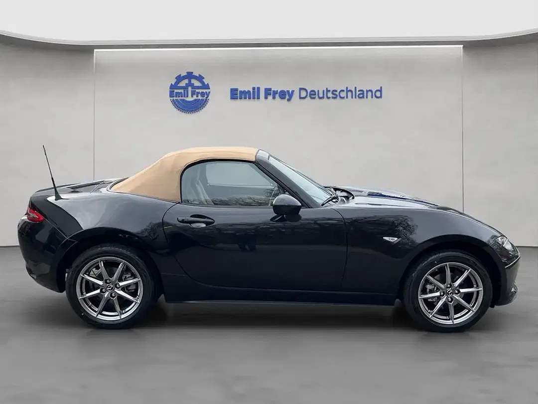 Mazda MX-5 - Thumbnail 6
