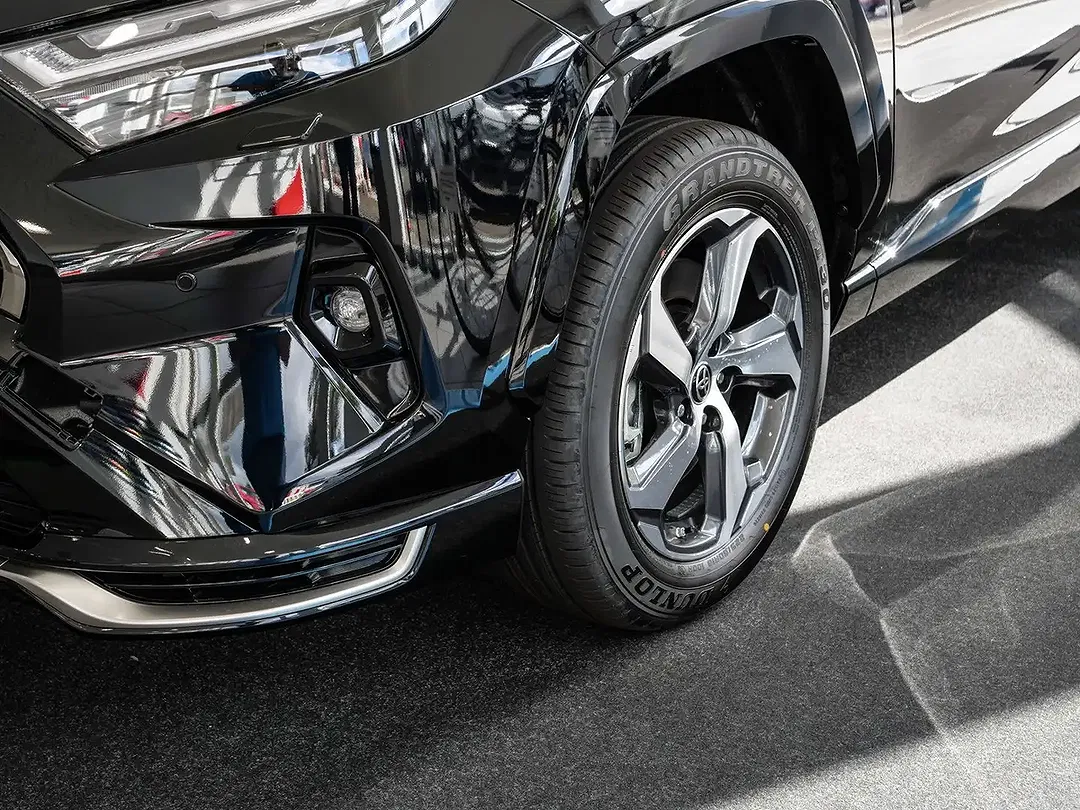 Toyota RAV 4 - Thumbnail 4
