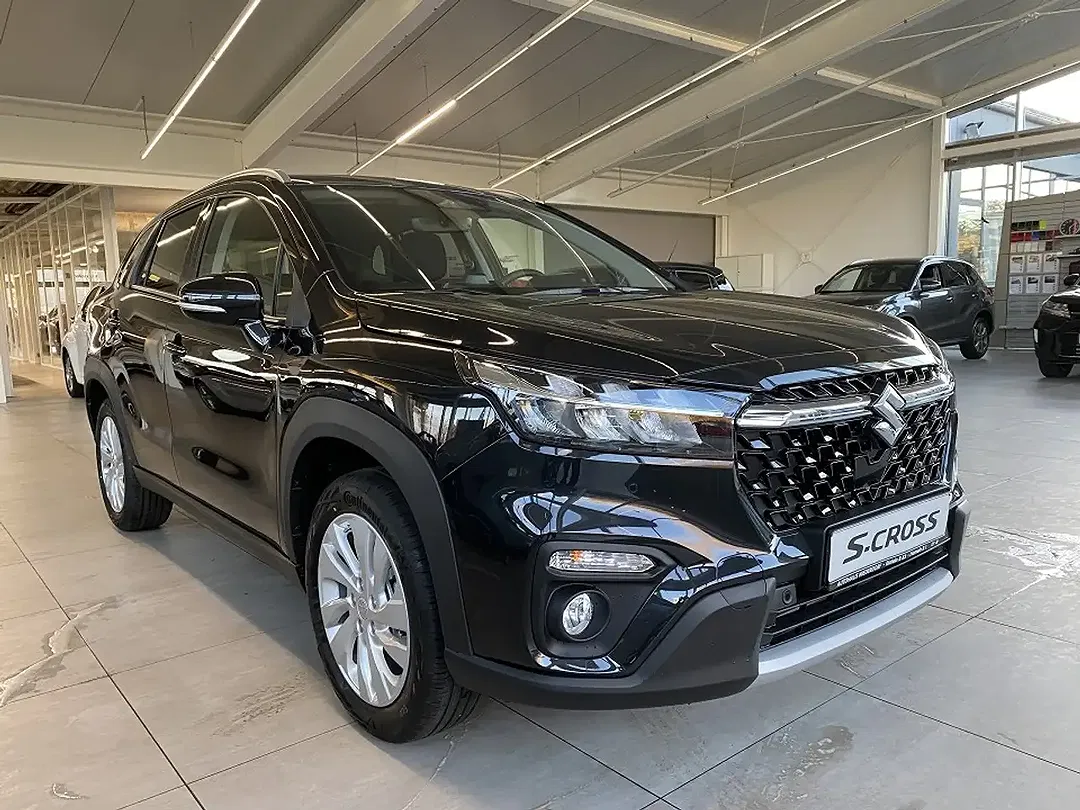 Suzuki S-Cross - Thumbnail 1