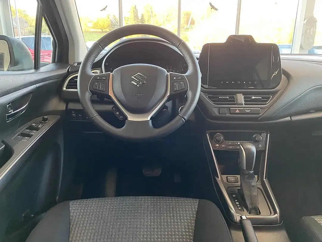Suzuki S-Cross - Thumbnail 3