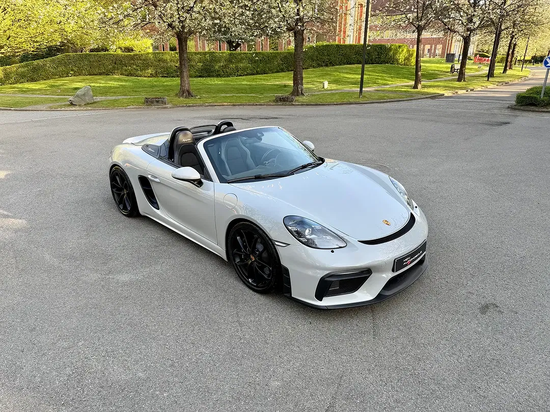 Porsche 718 Spyder - Thumbnail 9