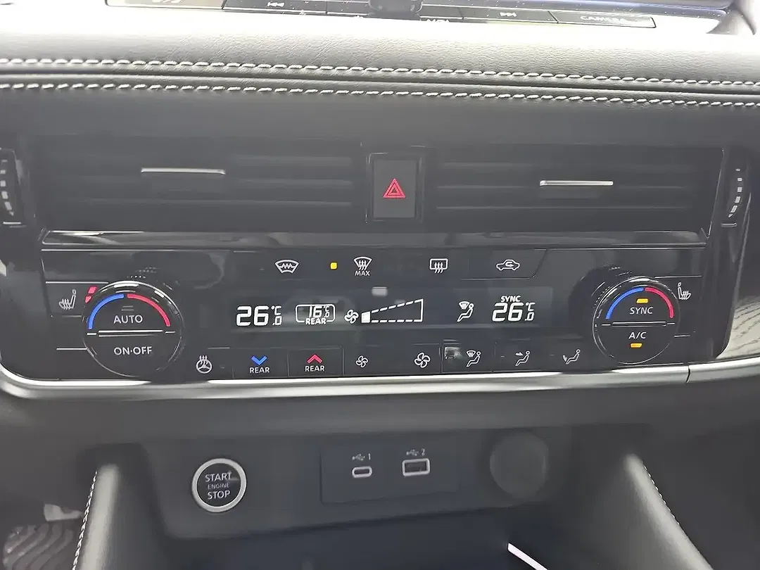 Nissan X-Trail - Thumbnail 11