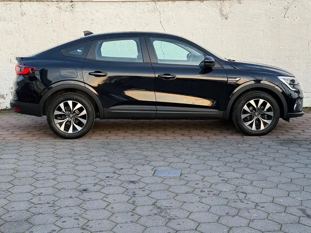 Renault Arkana - Thumbnail 4