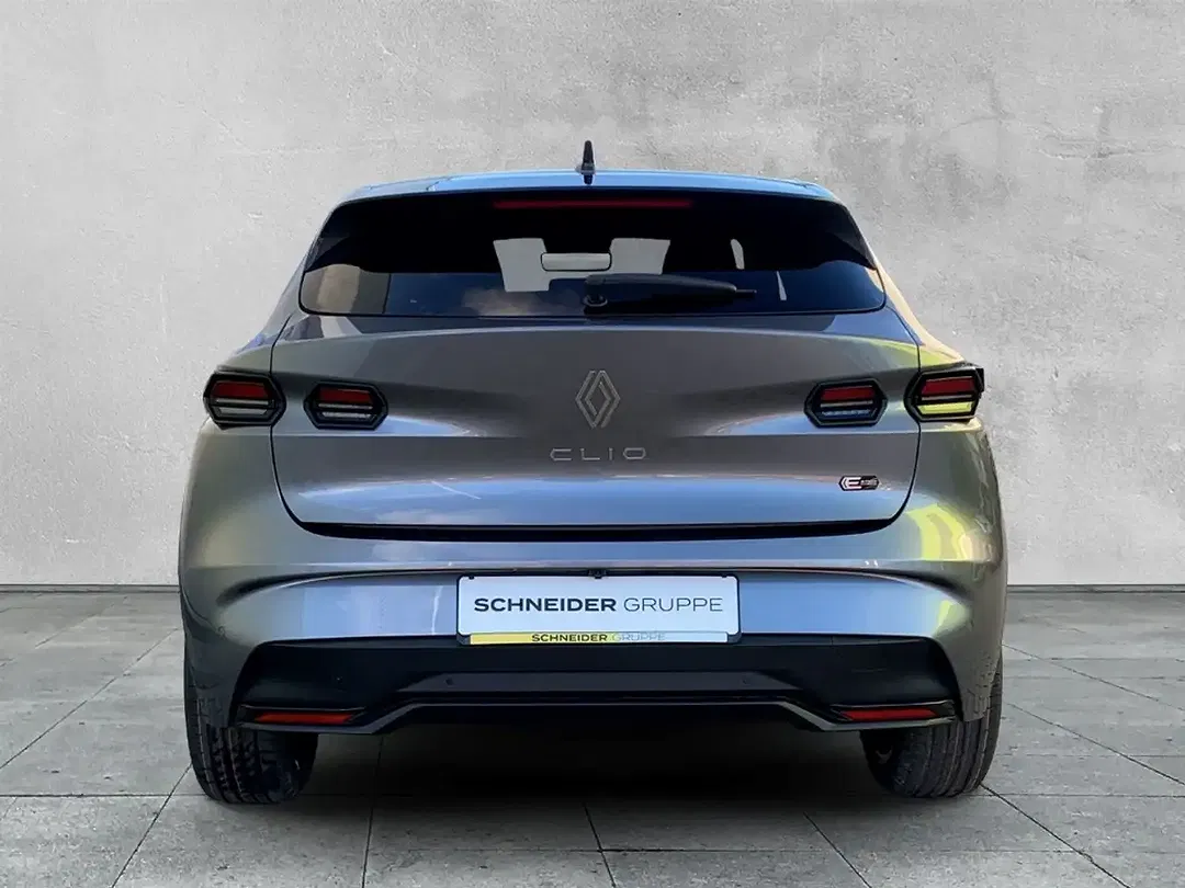 Renault Clio - Thumbnail 4