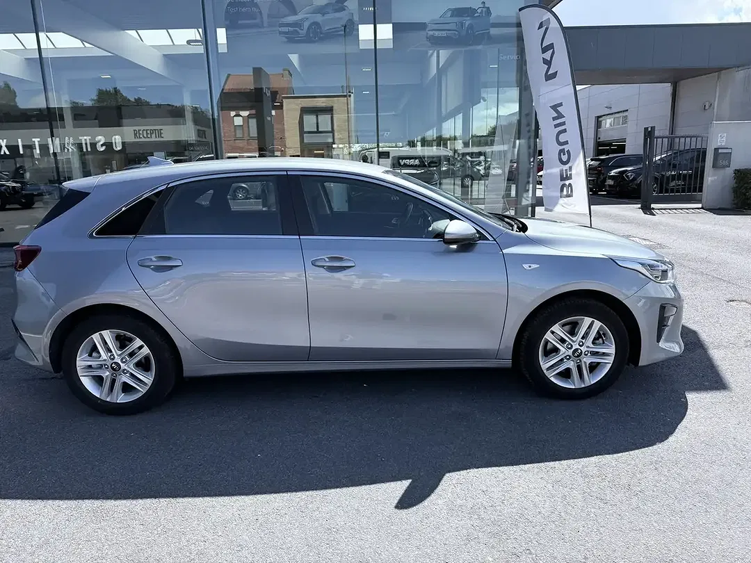 Kia Ceed / cee'd - Thumbnail 3