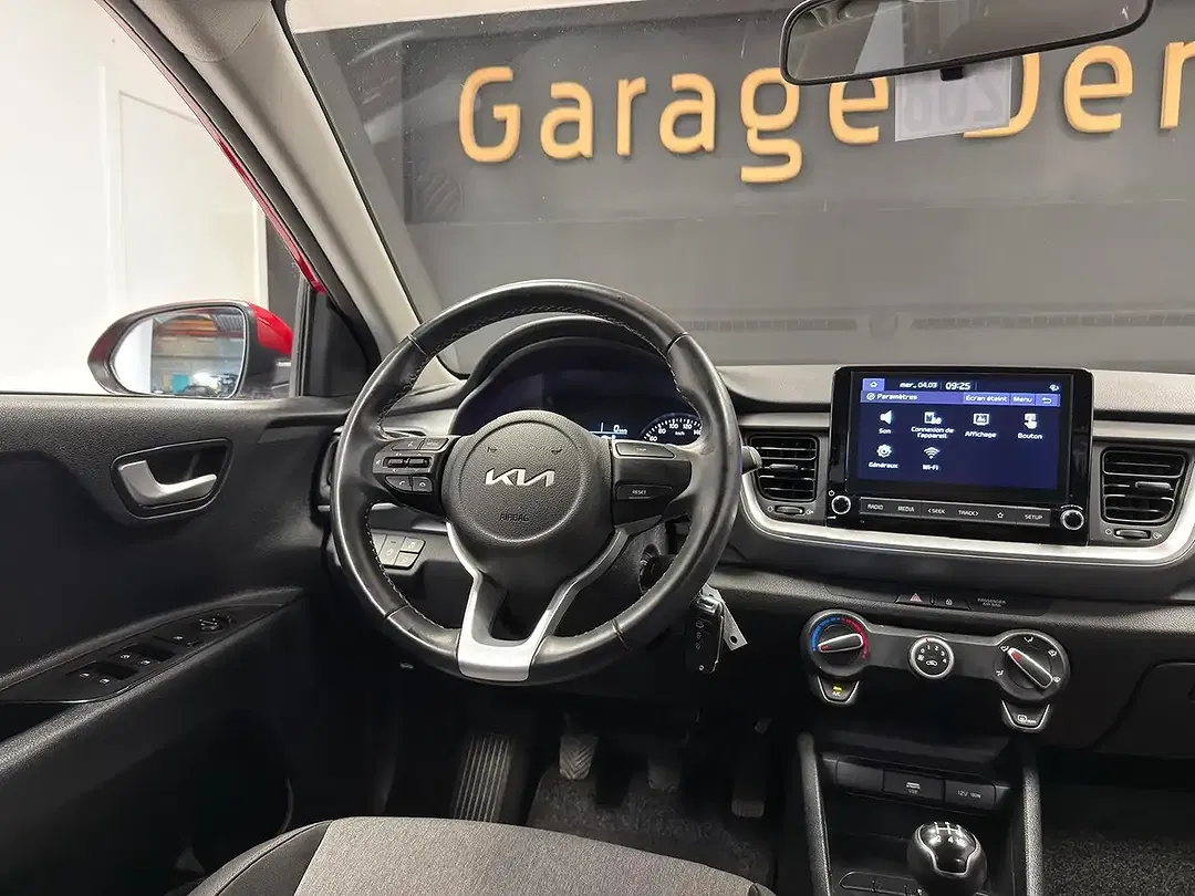 Kia Stonic - Thumbnail 10