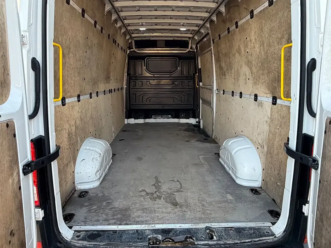 Volkswagen Crafter - Thumbnail 8