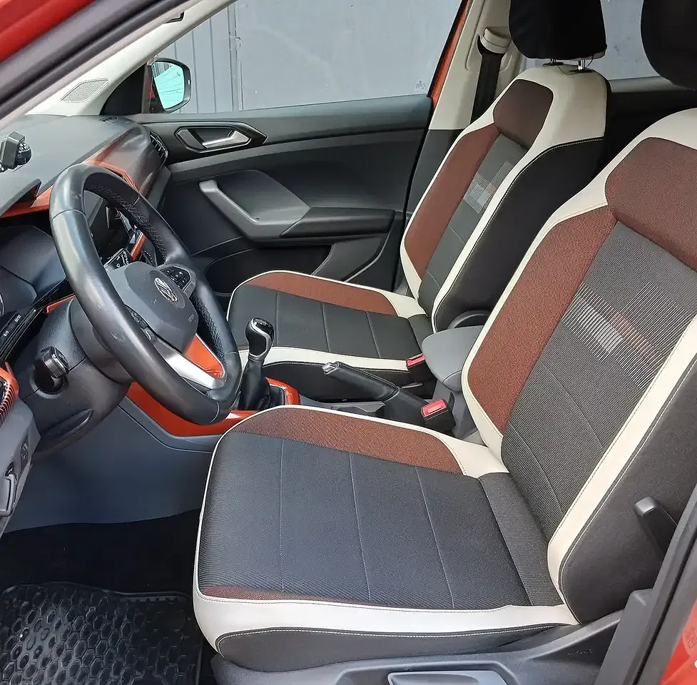 Volkswagen T-Cross - Thumbnail 10