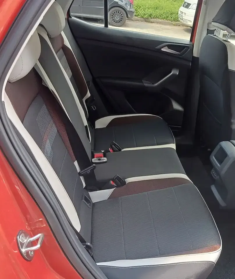 Volkswagen T-Cross - Thumbnail 14