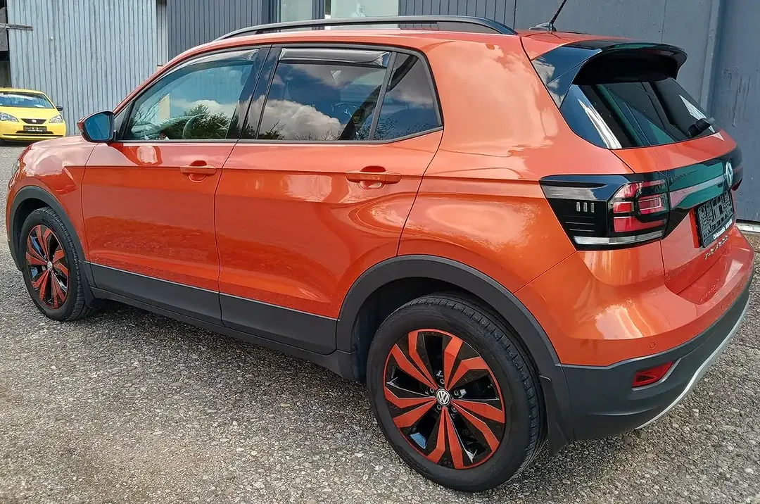 Volkswagen T-Cross - Thumbnail 5