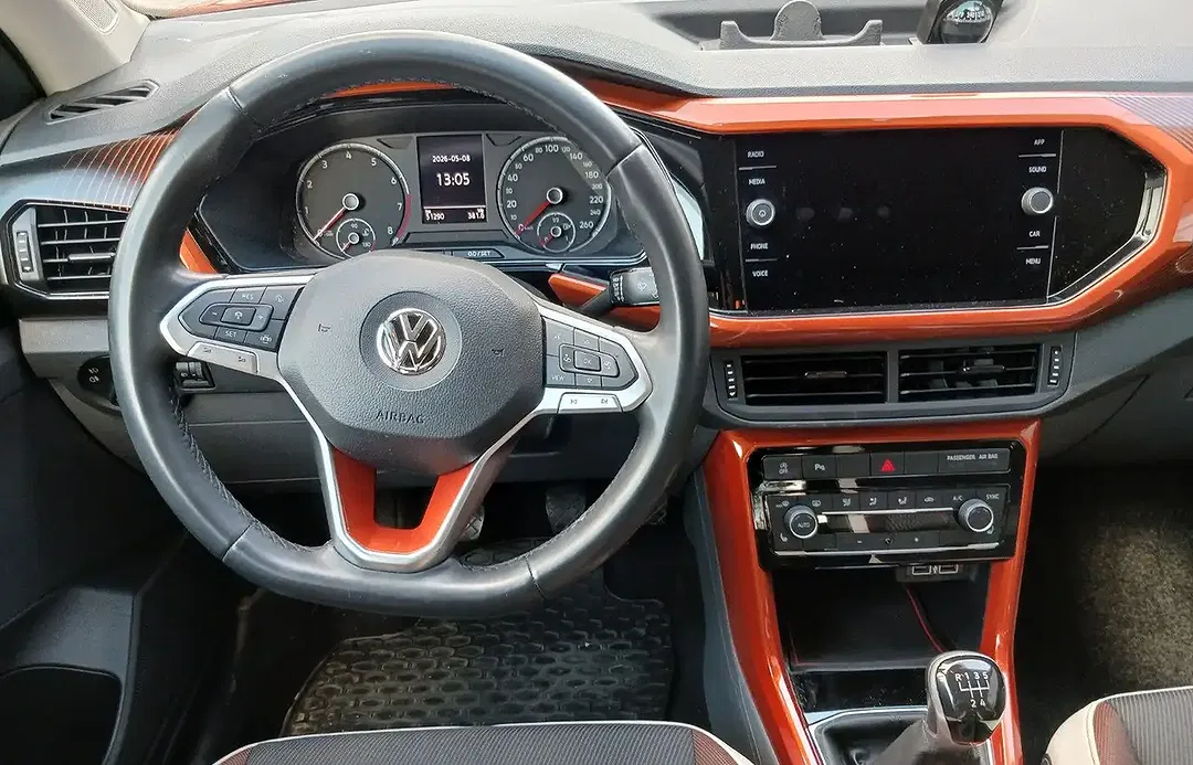 Volkswagen T-Cross - Thumbnail 8