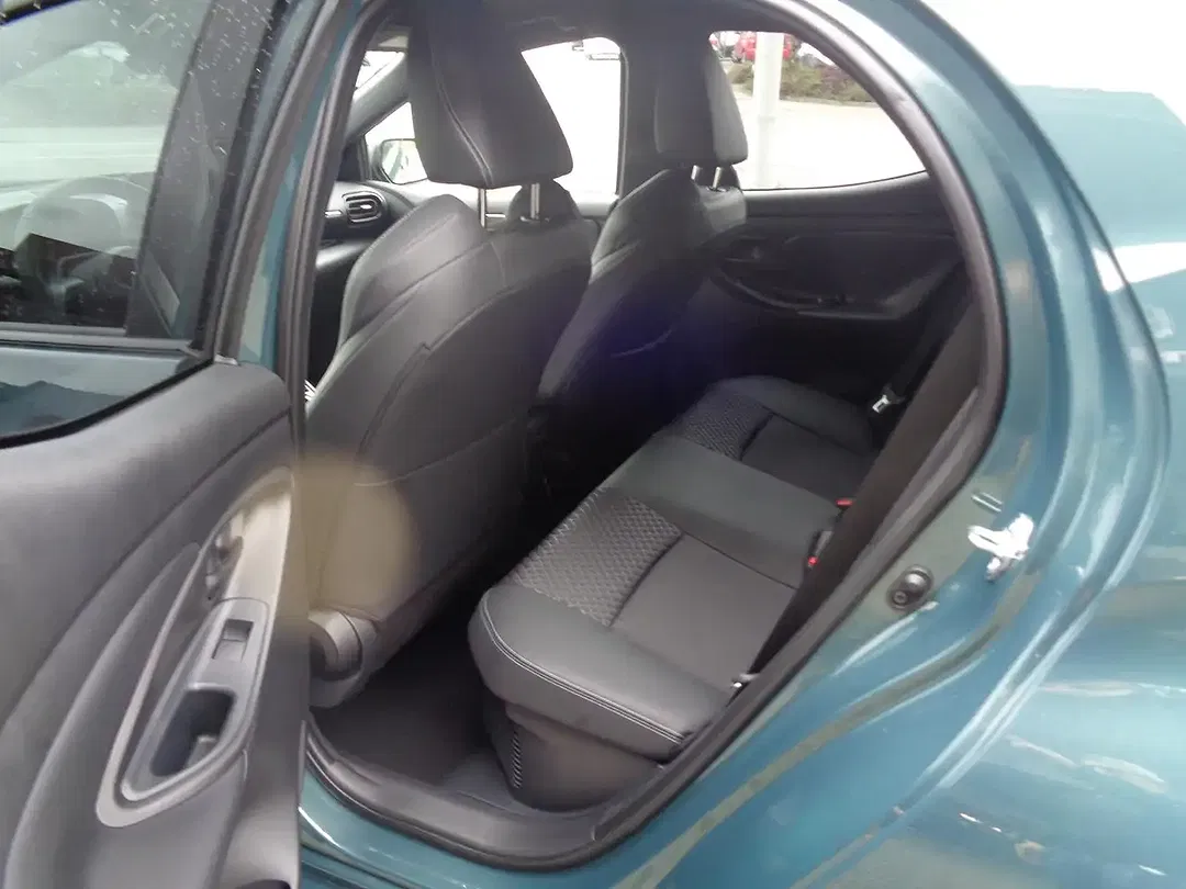 Mazda 2 - Thumbnail 10