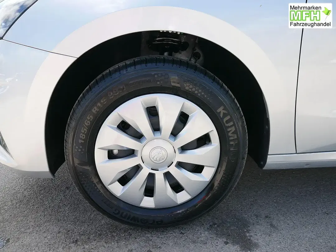 Skoda Fabia - Thumbnail 3