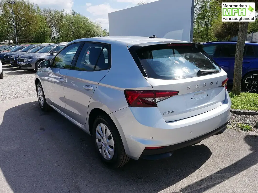 Skoda Fabia - Thumbnail 5