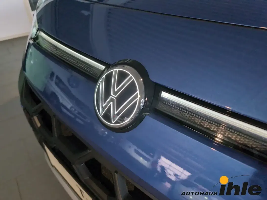 Volkswagen T-Roc - Thumbnail 15