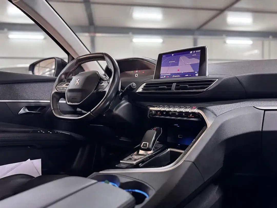Peugeot 5008 - Thumbnail 12