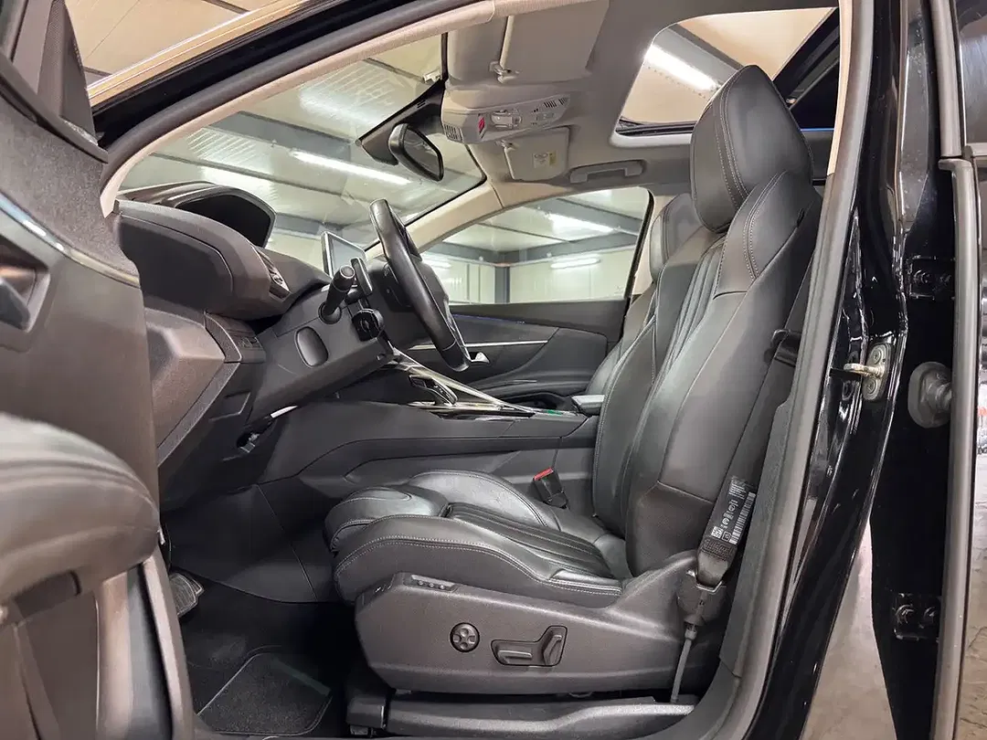 Peugeot 5008 - Thumbnail 7