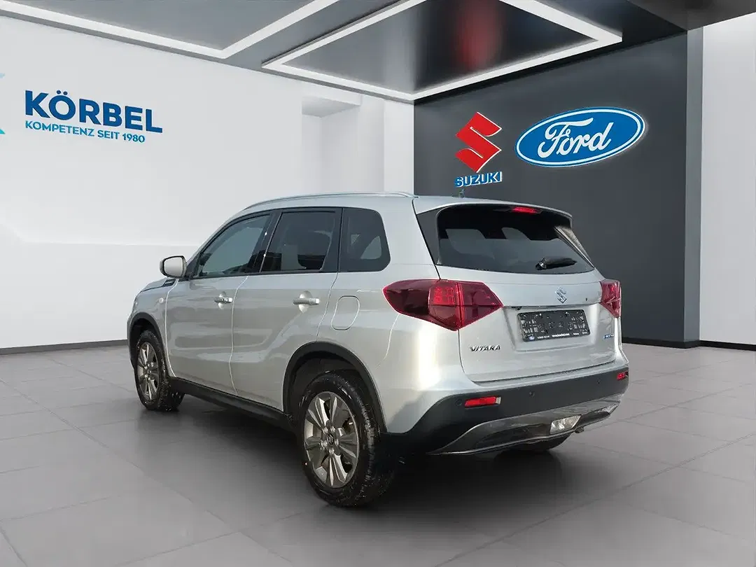Suzuki Vitara - Thumbnail 8