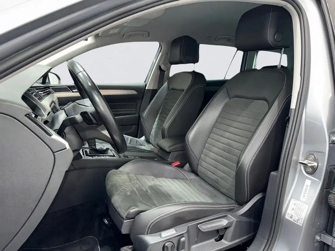 Volkswagen Passat Variant - Thumbnail 10