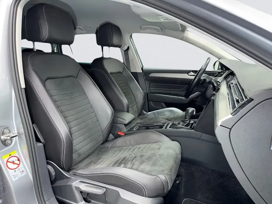Volkswagen Passat Variant - Thumbnail 13