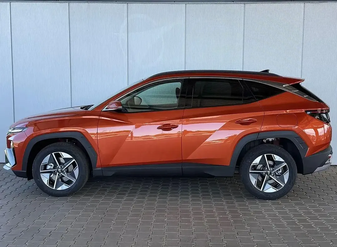 Hyundai TUCSON - Thumbnail 2