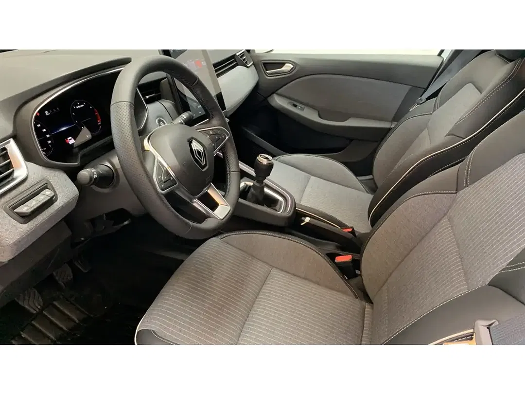Renault Clio - Thumbnail 9